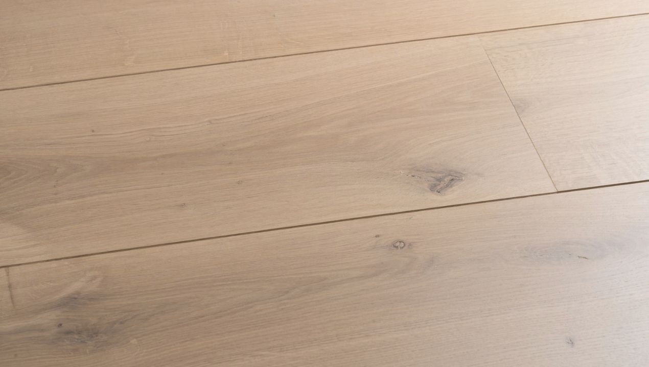 Floors and more | witte eiken vloer
